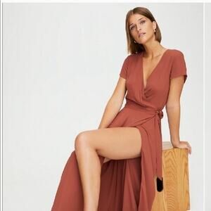 Babaton Aritzia Slit Wrap Dress Brown V-Neck Waist Tie Short Sleeve Sz XS
